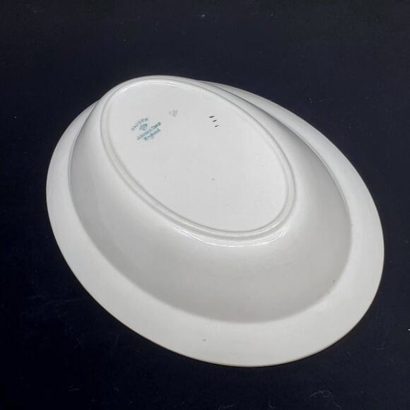 Vintage Johnson Bros Pareek Oval Serving Bowl Dish. 10x7.5". Made in England. - Picture 7 of 12